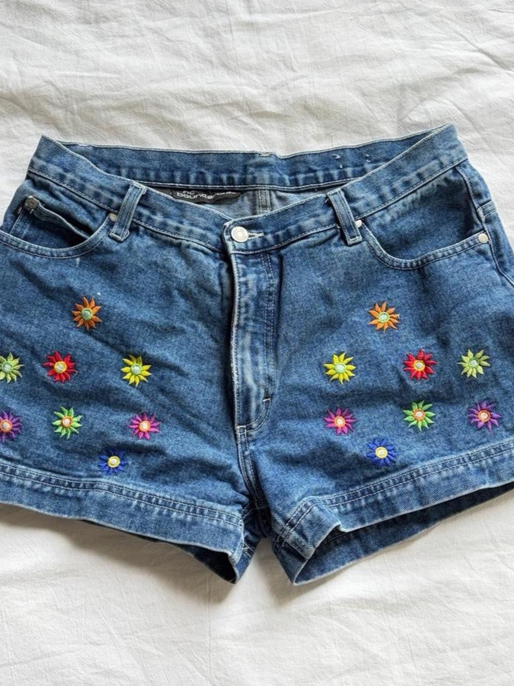 No Boundaries Denim Shorts with Multicolor Floral Embroidery